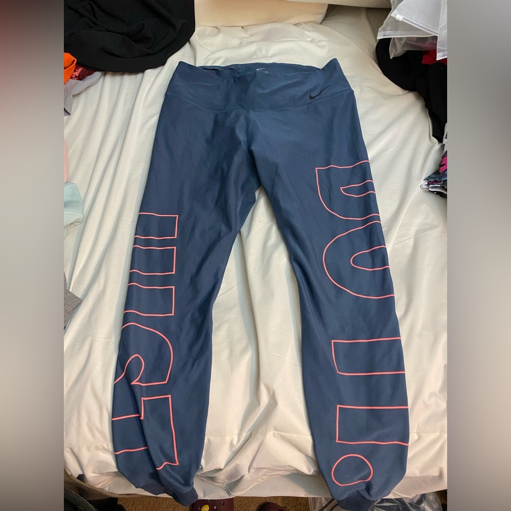 Nike leggings